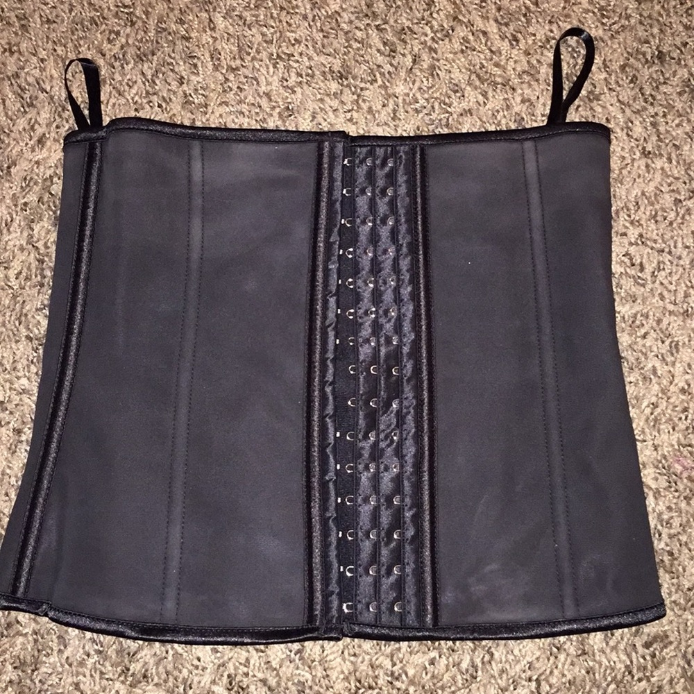 Waist Trainer